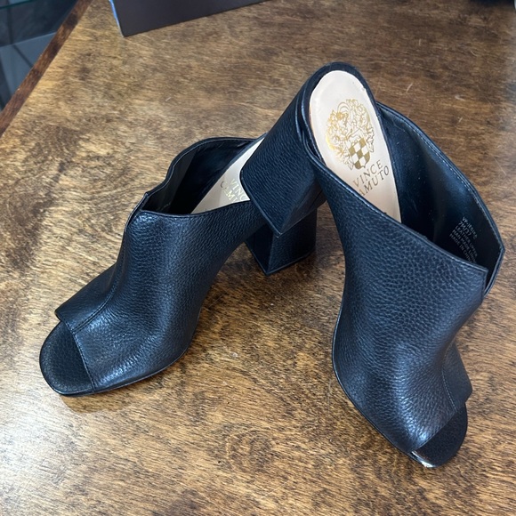 Vince Camuto Black peep toe Leather Heels - Picture 2 of 16